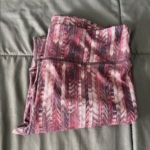 Fabletics Red Printed Legging Size Medium